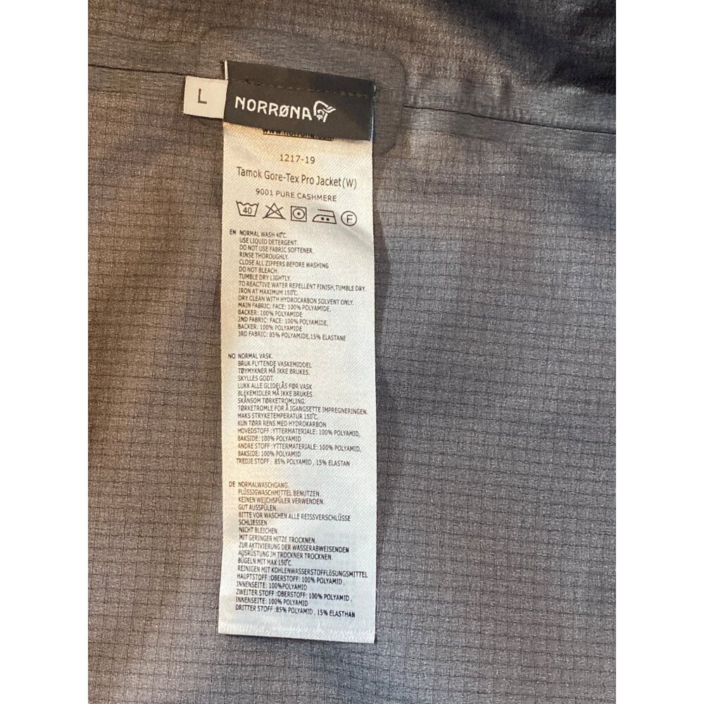 Norrona W's L Tamok Gore-Tex Performance Shell Jacket NWOT MSRP$799 - Picture 12 of 17